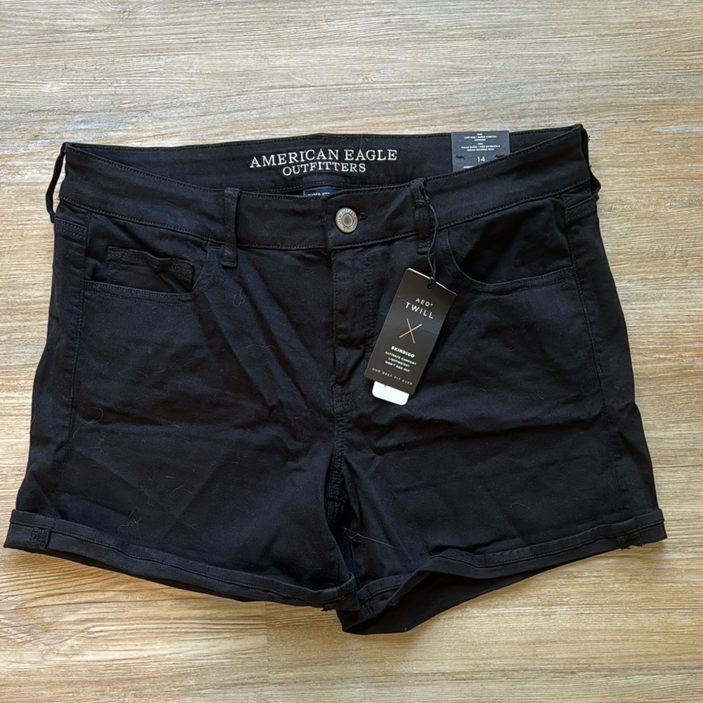 American Eagle Outfitters Women's Black Shorts